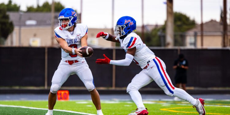 Los Alamitos Rallies to Defeat Inglewood 20–12