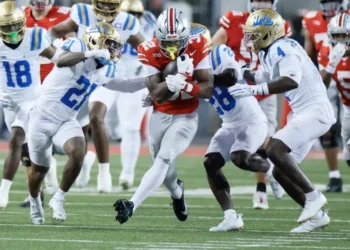 Ohio State Cruises Past UCLA 48–10 in Dominant Performance